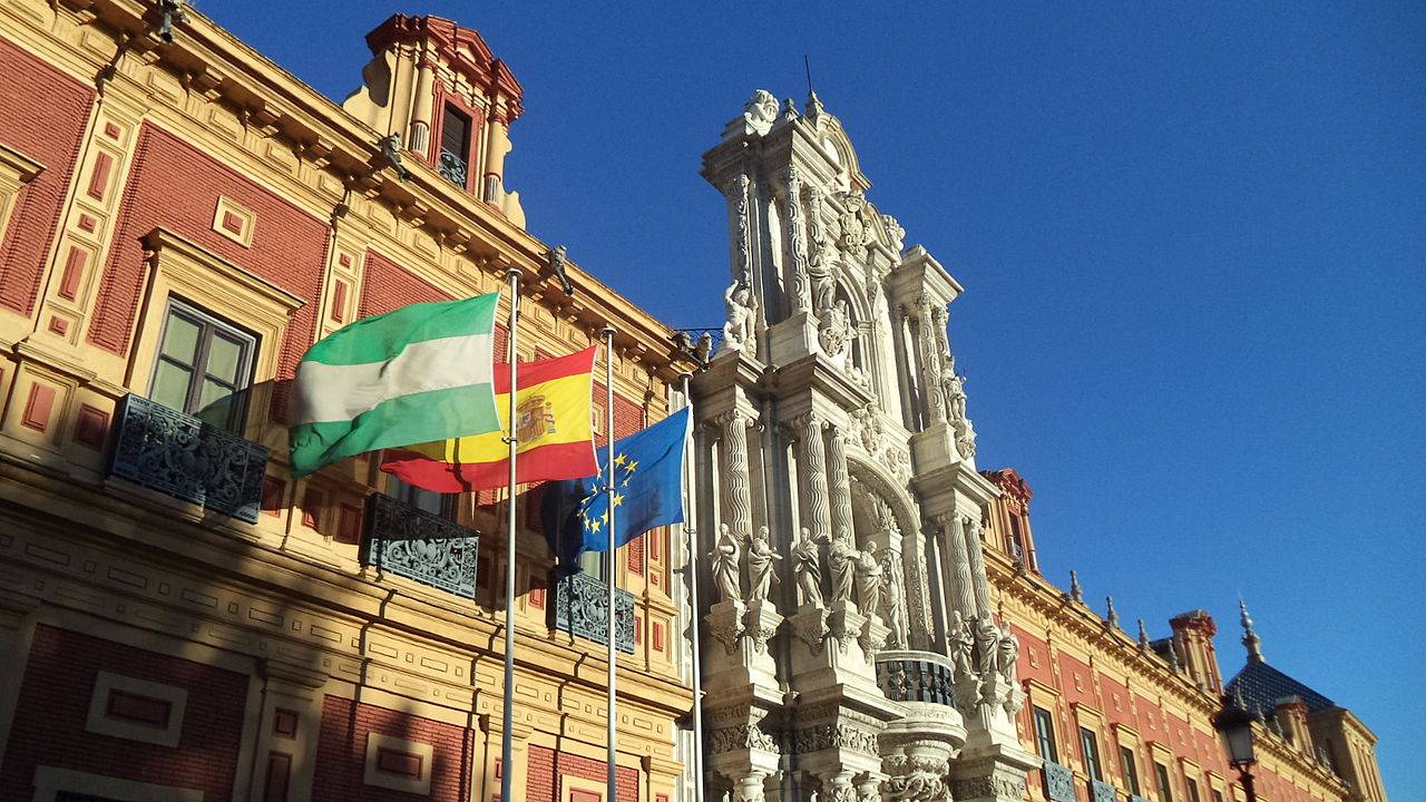 Junta de Andalucía plantillas de los ejercicios de Auxiliar y Administrativo