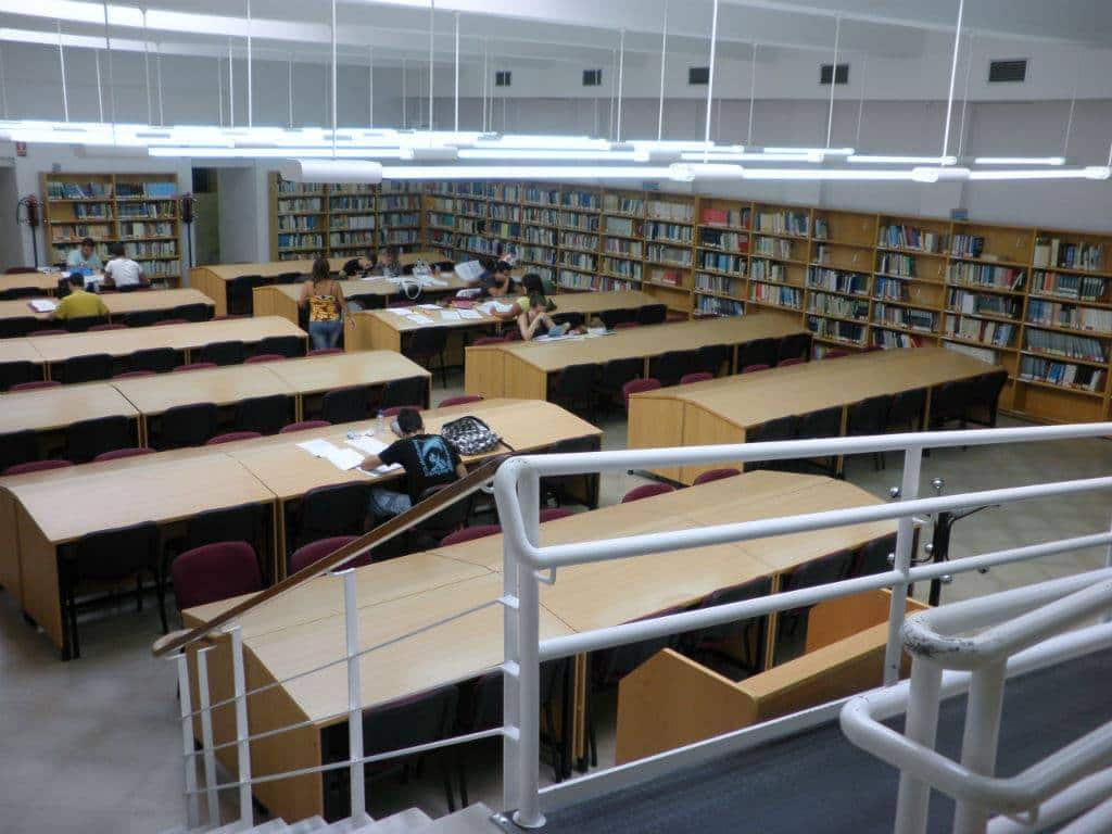 Universidad de Cádiz: fecha del segundo examen de Auxiliar Administrativo